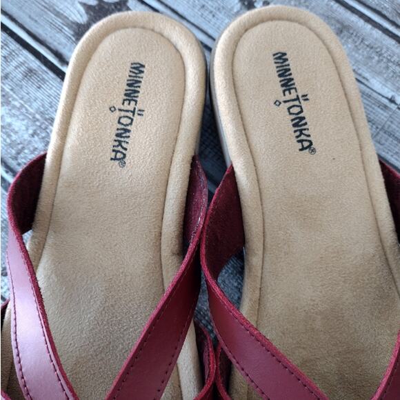 Minnetonka | NWOT Red Leather 'Siesta' Silver Accent Slide Sandals 11M #5902610 - Picture 7 of 12